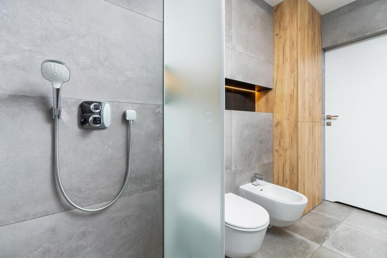 Apartments Harmonica Trynitarska By Noclegi Renters Krakow Ngoại thất bức ảnh