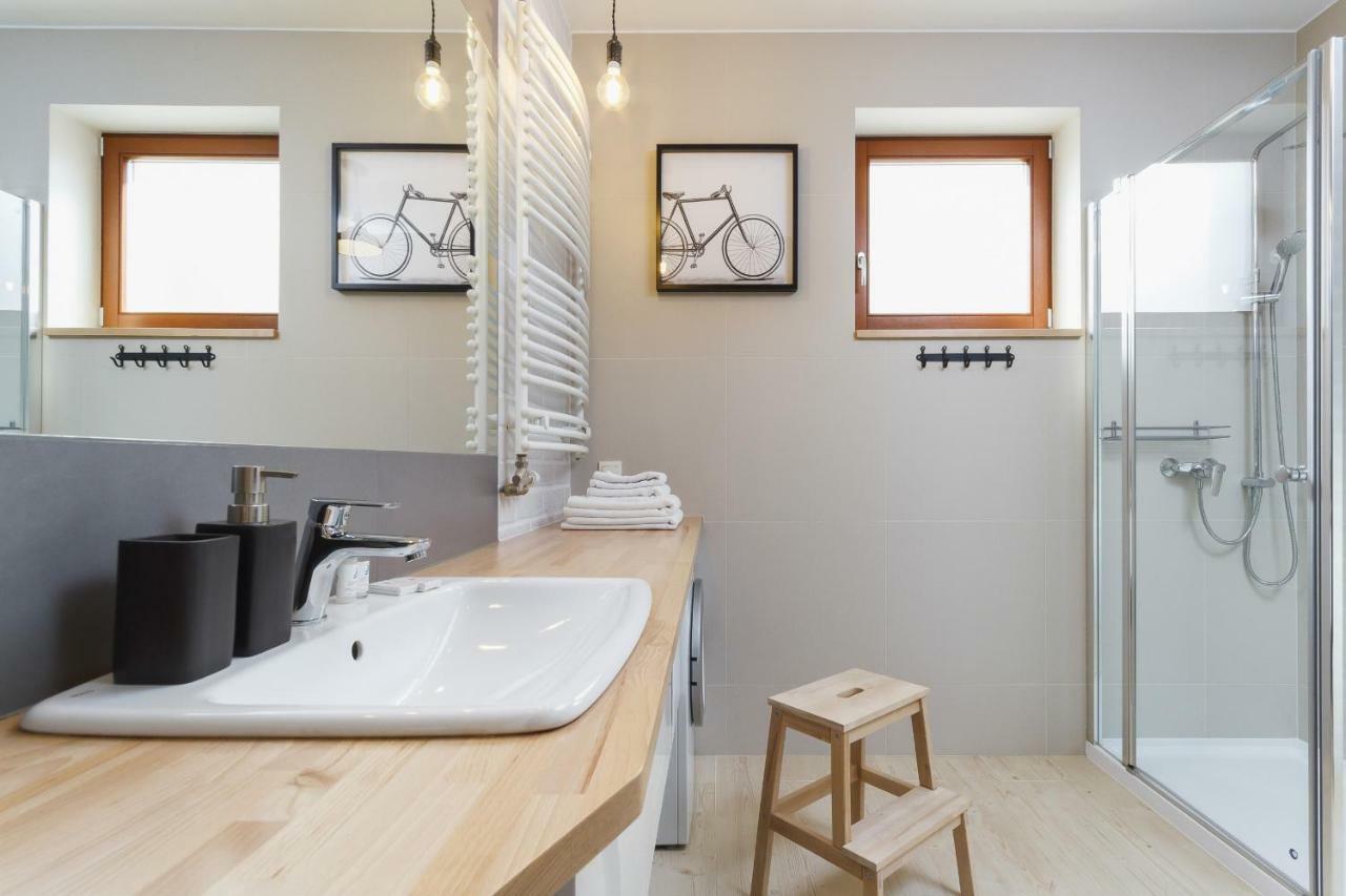 Apartments Harmonica Trynitarska By Noclegi Renters Krakow Ngoại thất bức ảnh