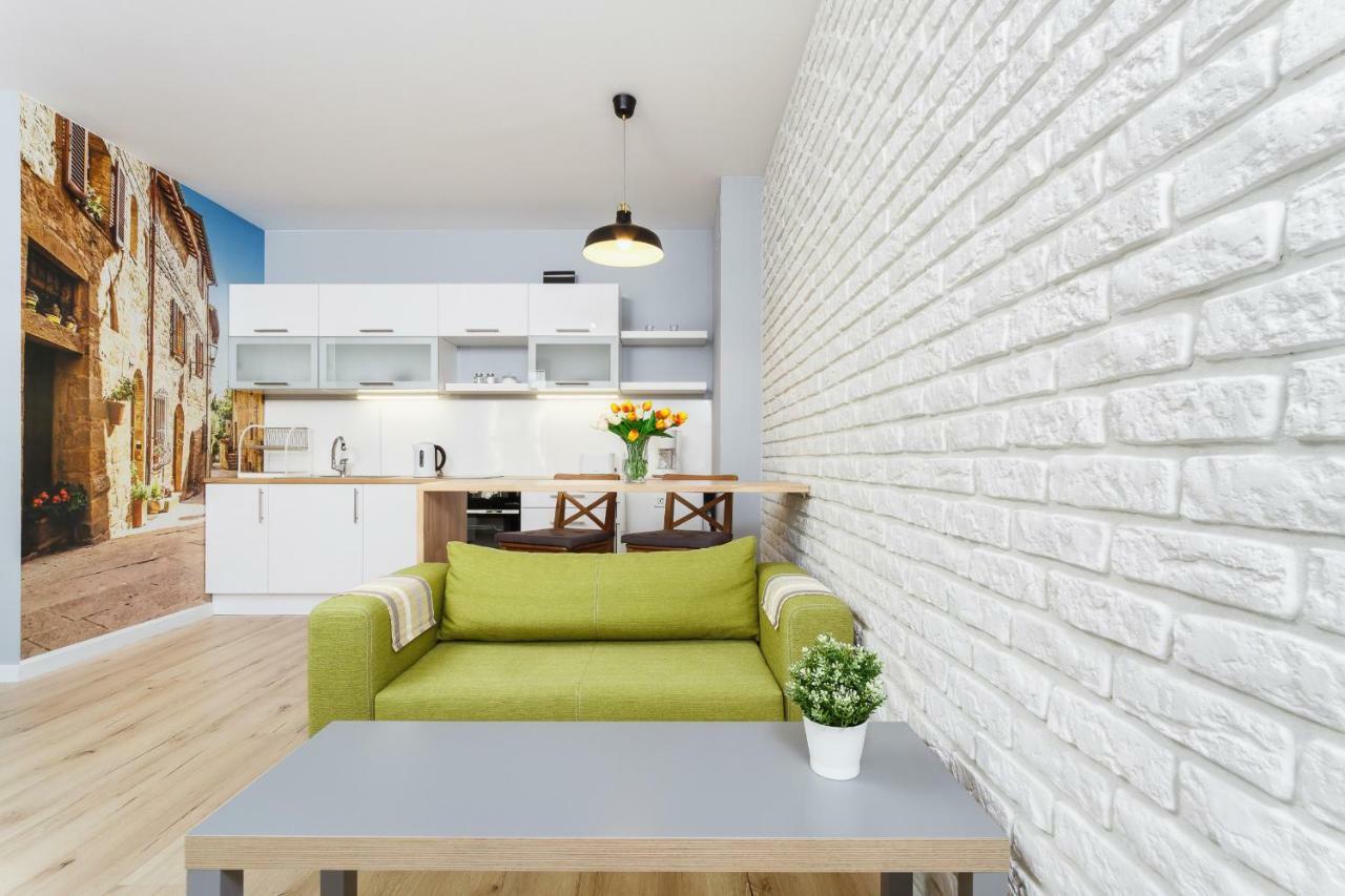Apartments Harmonica Trynitarska By Noclegi Renters Krakow Ngoại thất bức ảnh